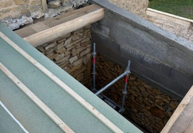 Réfection toiture en tuiles Rénovation complète d’une toiture traditionnelle - Sérignan-du-Comtat (84830) - Photo 02